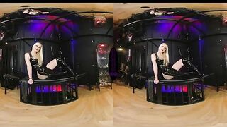The English Mansion - Mistress Nikki Whiplash - Hard For My Boots - VR