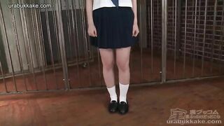 URABUKKAKE ��� Schoolgirl Kaho In The Bukkake D