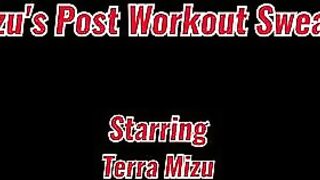 Fucked Feet - Terra Mizu's Post Workout Sweaty Feet
